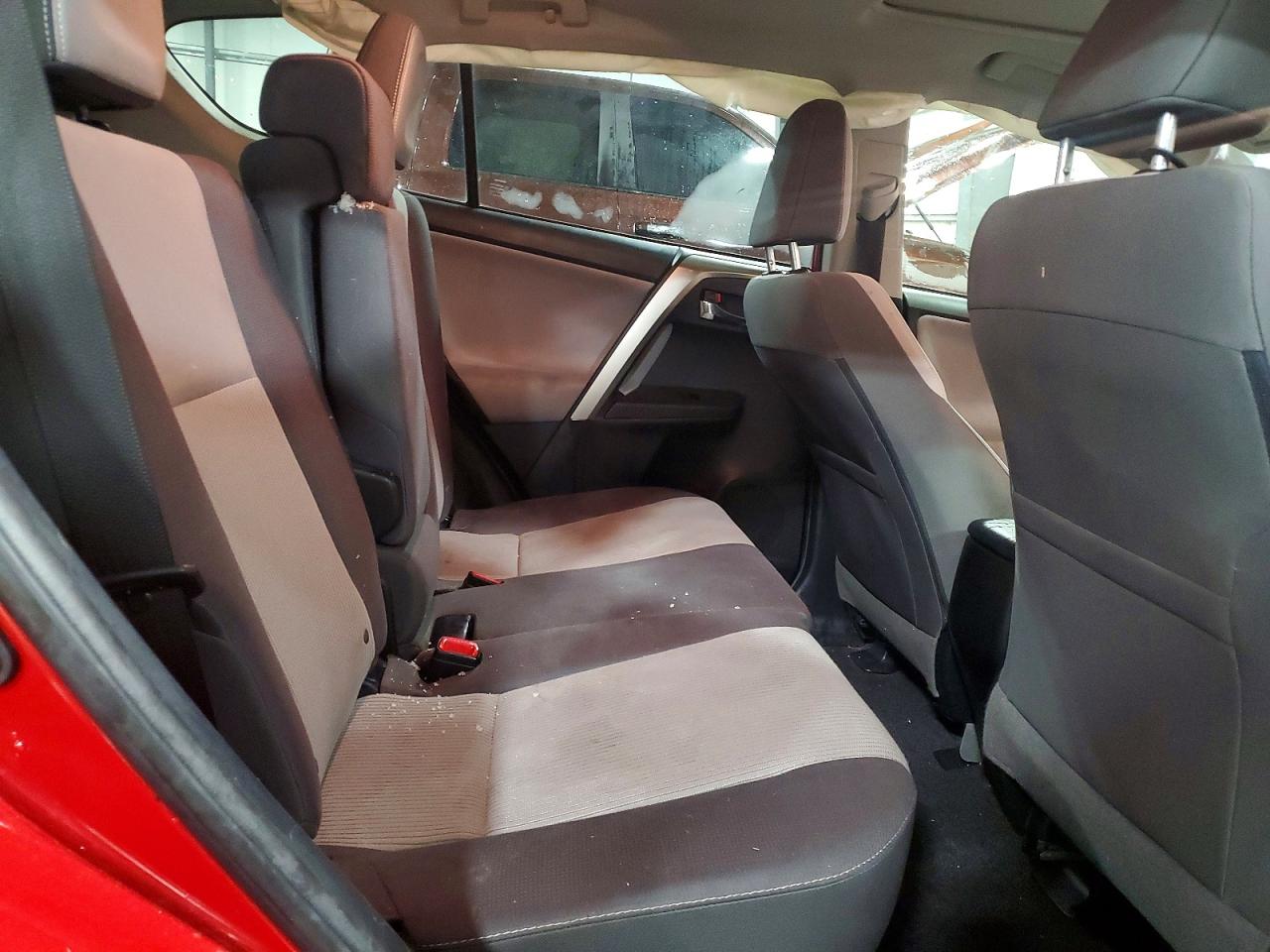 2014 TOYOTA RAV4 XLE photo 11