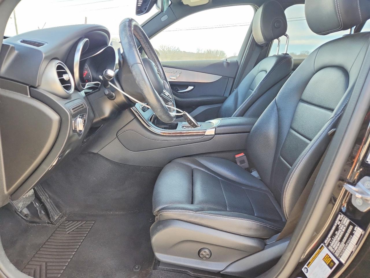 2021 MERCEDES-BENZ GLC 300 photo 7