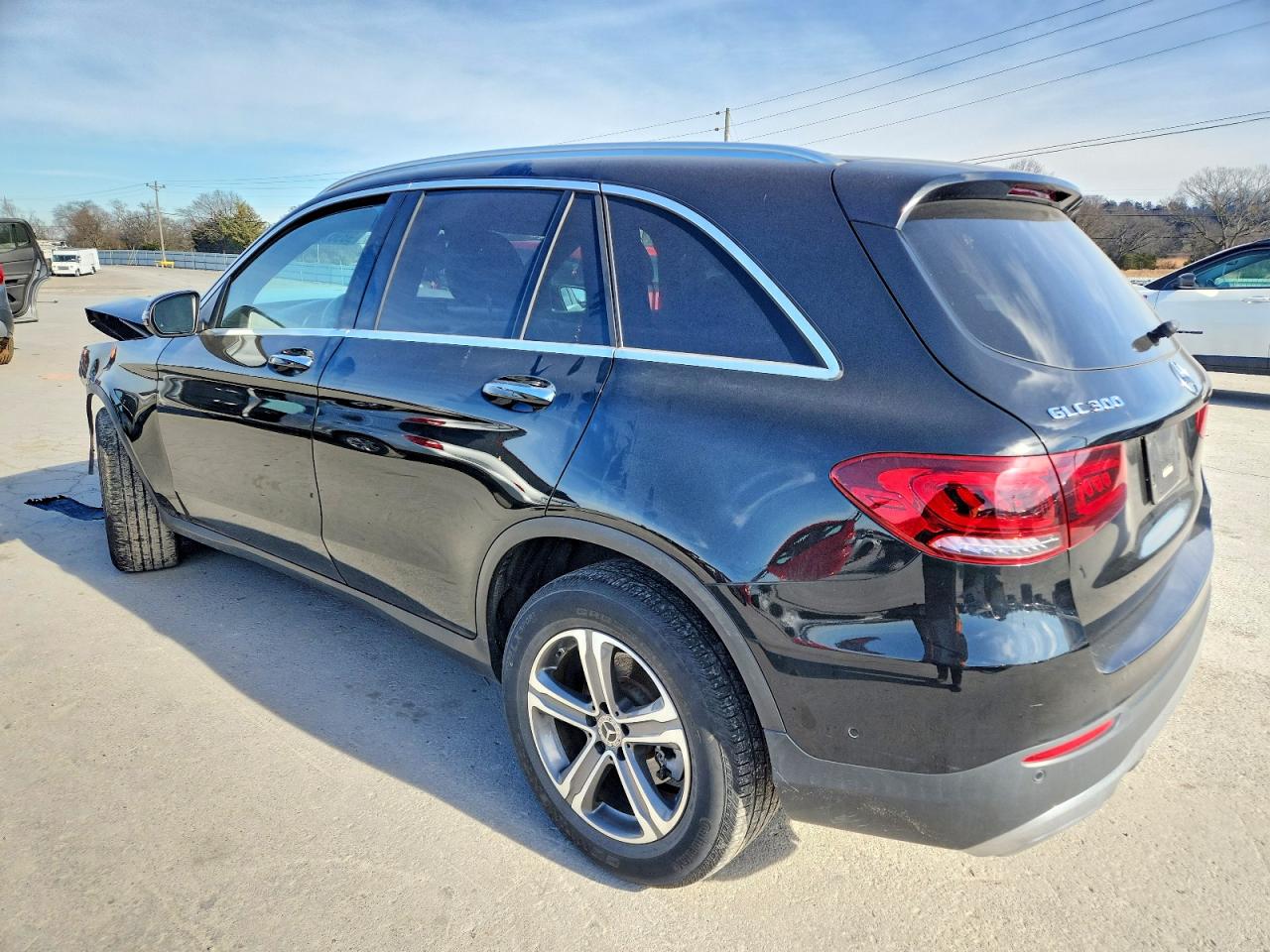 2021 MERCEDES-BENZ GLC 300 photo 2