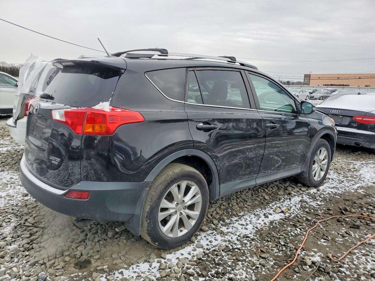 2013 TOYOTA RAV4 LIMITED photo 3