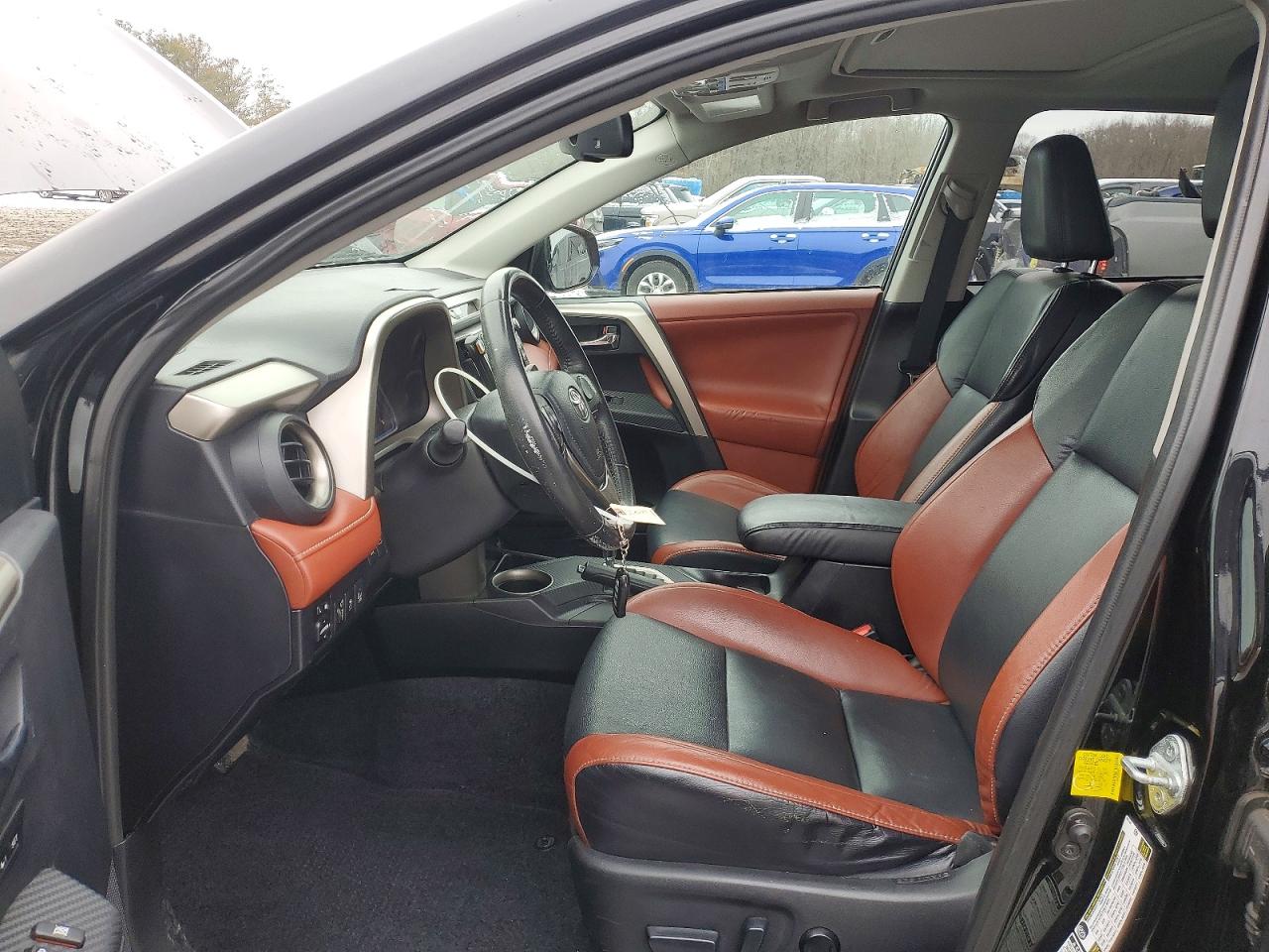 2013 TOYOTA RAV4 LIMITED photo 7