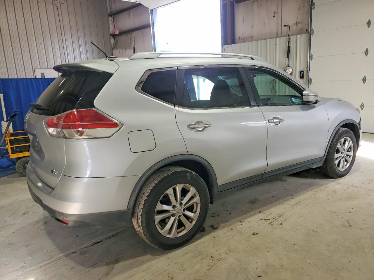 2016 NISSAN ROGUE S photo 3