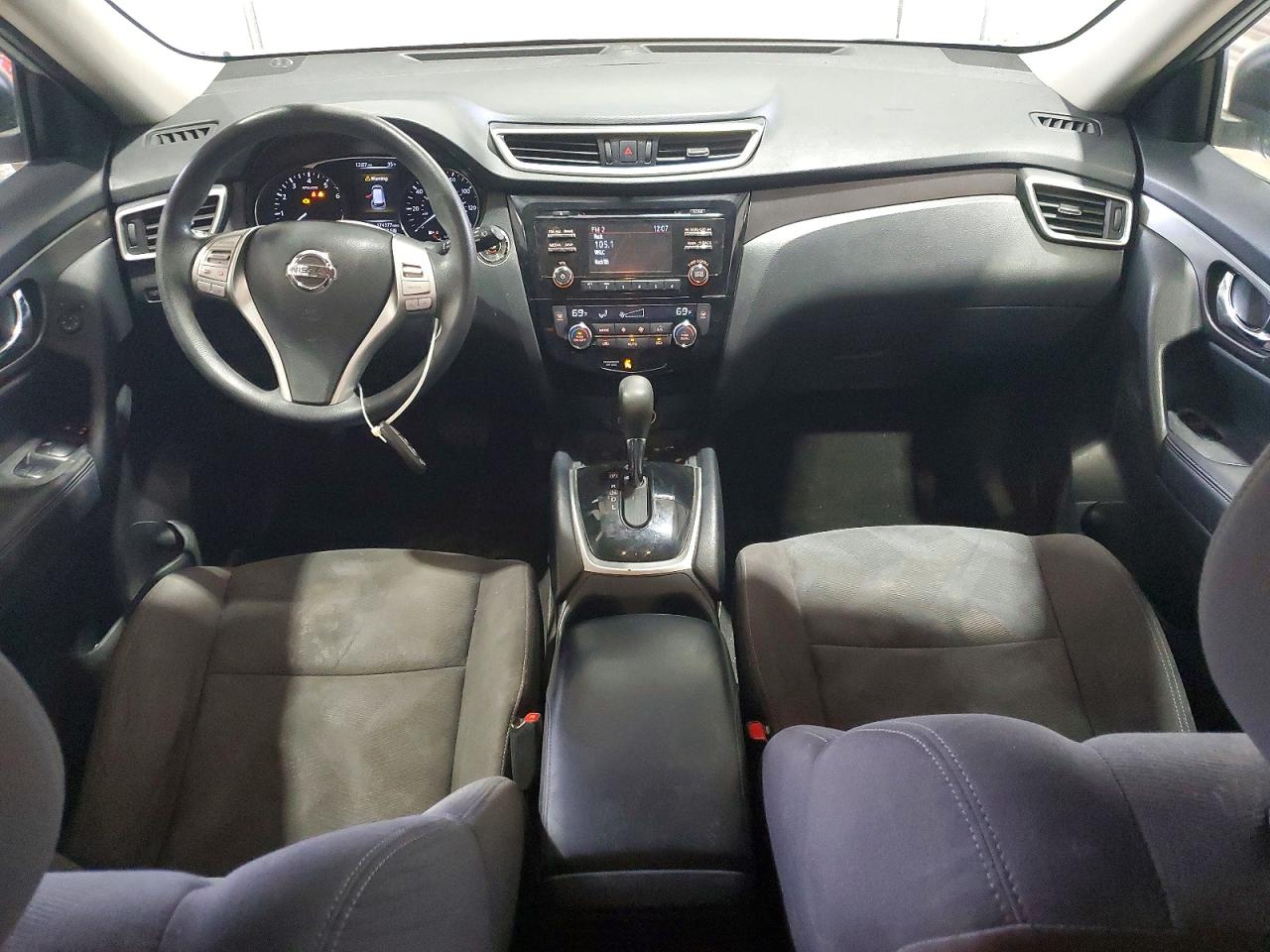 2016 NISSAN ROGUE S photo 8