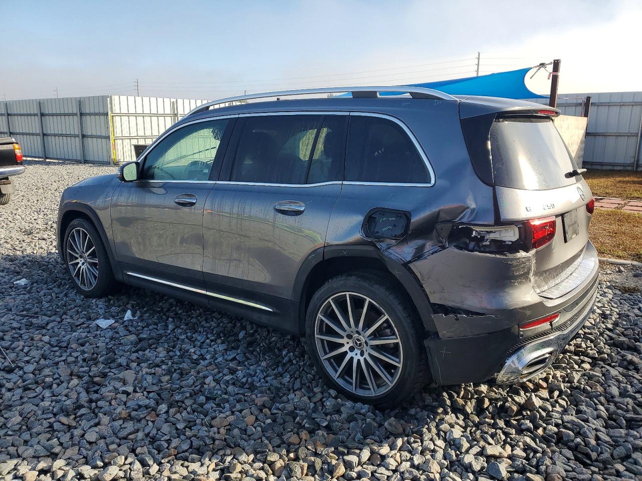 2020 MERCEDES-BENZ GLB 250 photo 2