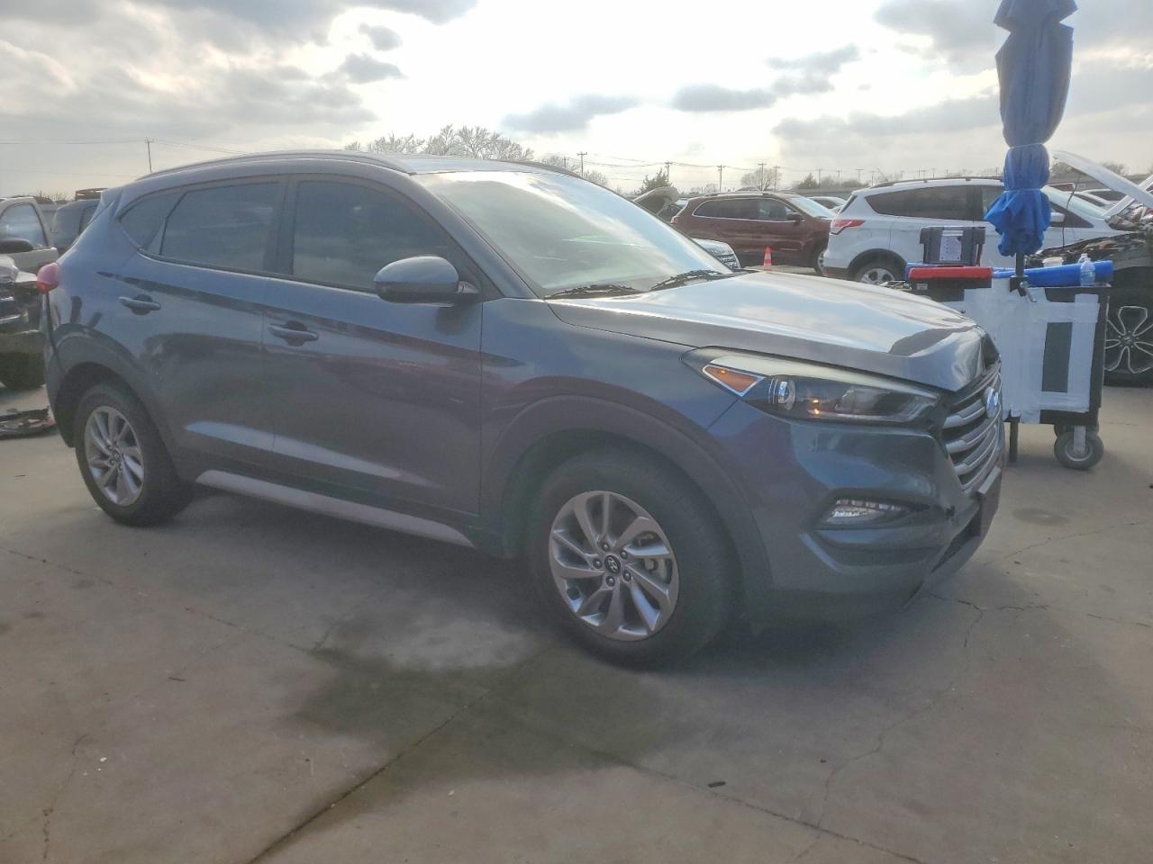 2018 HYUNDAI TUCSON SEL photo 4