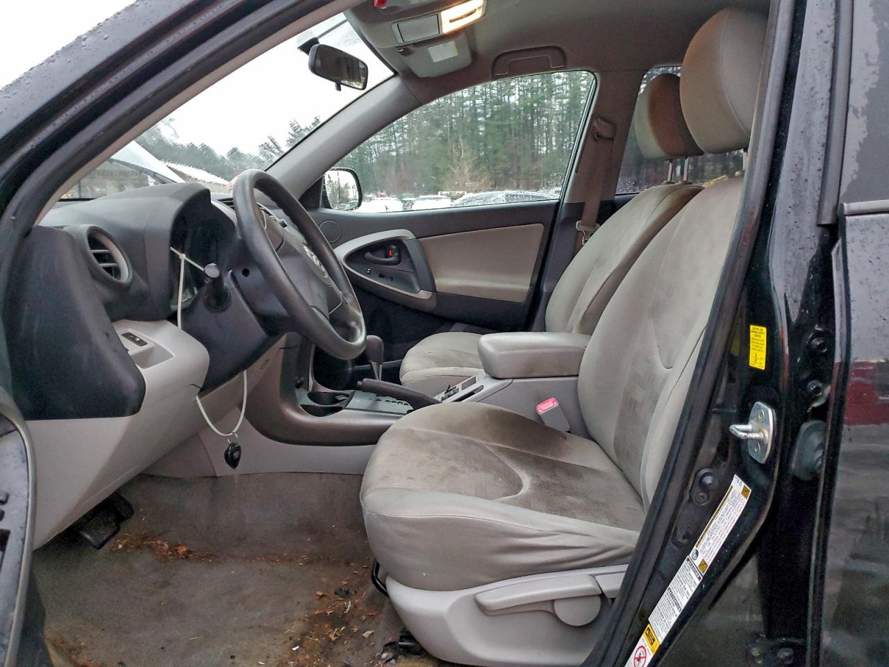 2009 TOYOTA RAV4 photo 13