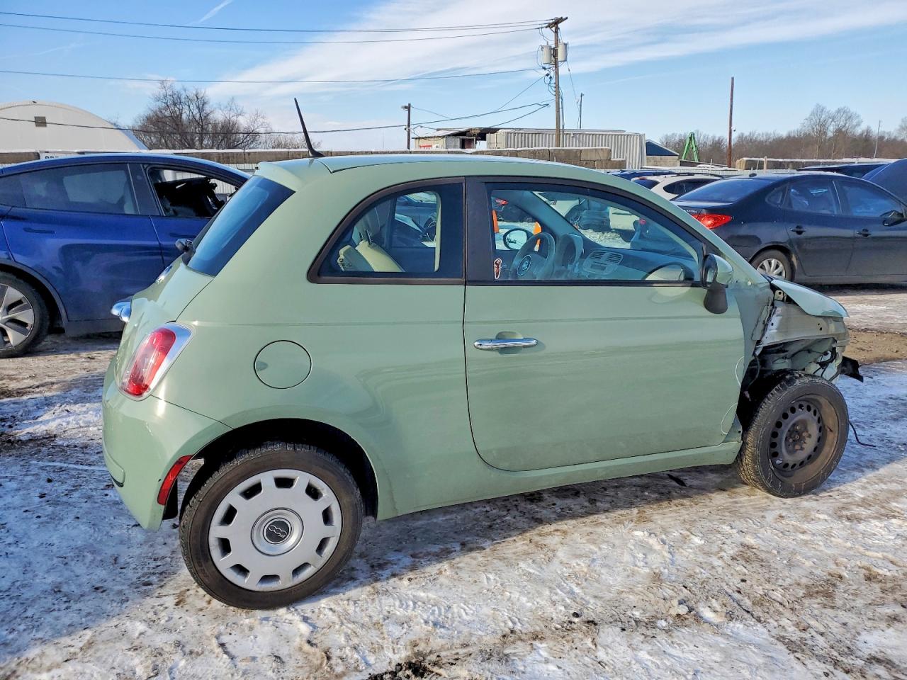 2013 FIAT 500 POP photo 3