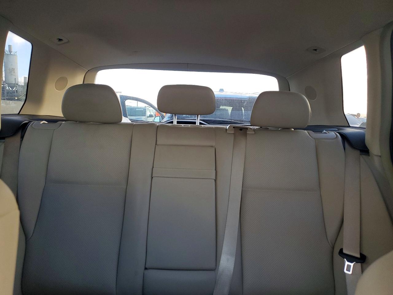 2010 MERCEDES-BENZ GLK 350 photo 19