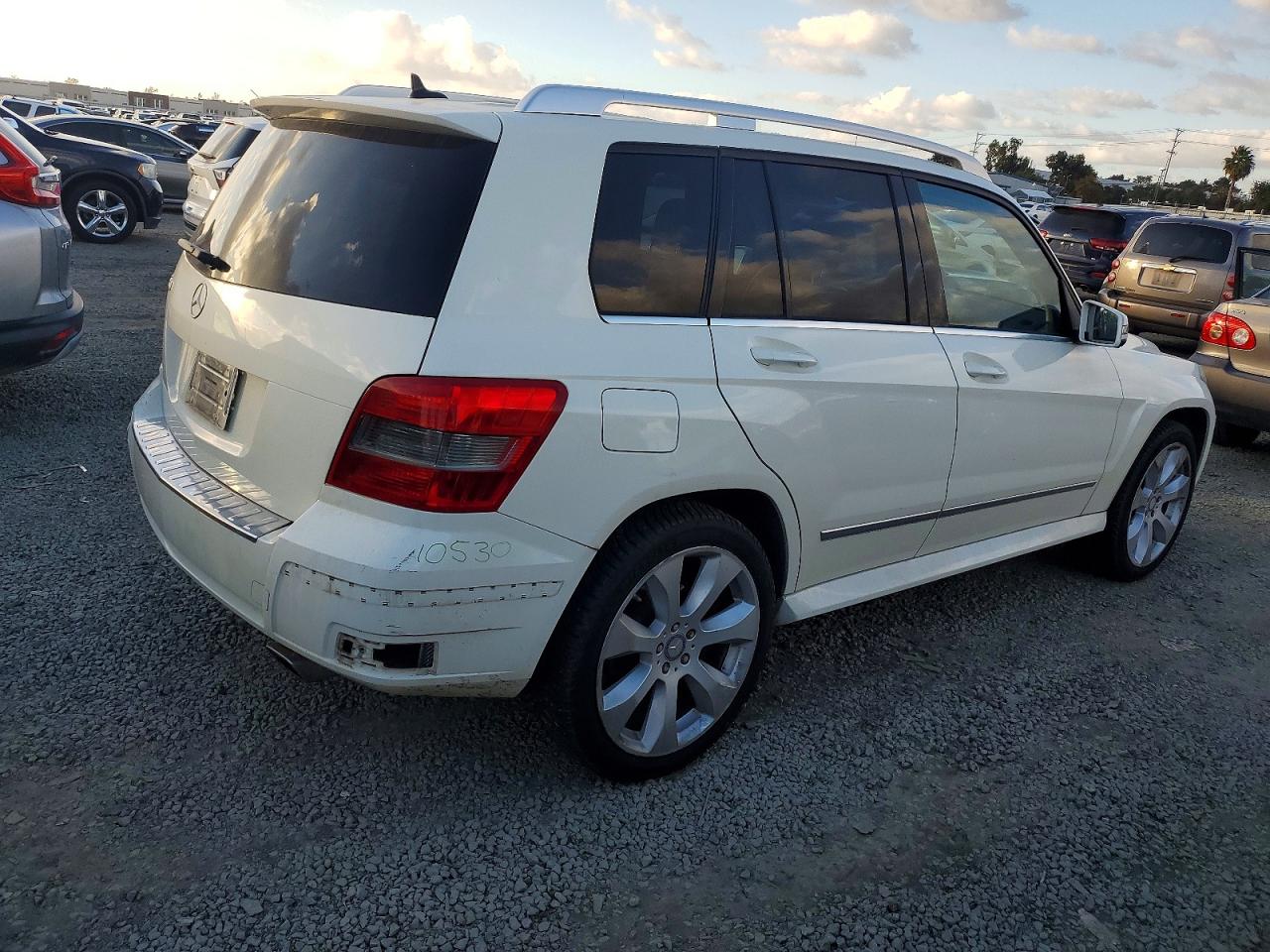 2010 MERCEDES-BENZ GLK 350 photo 5