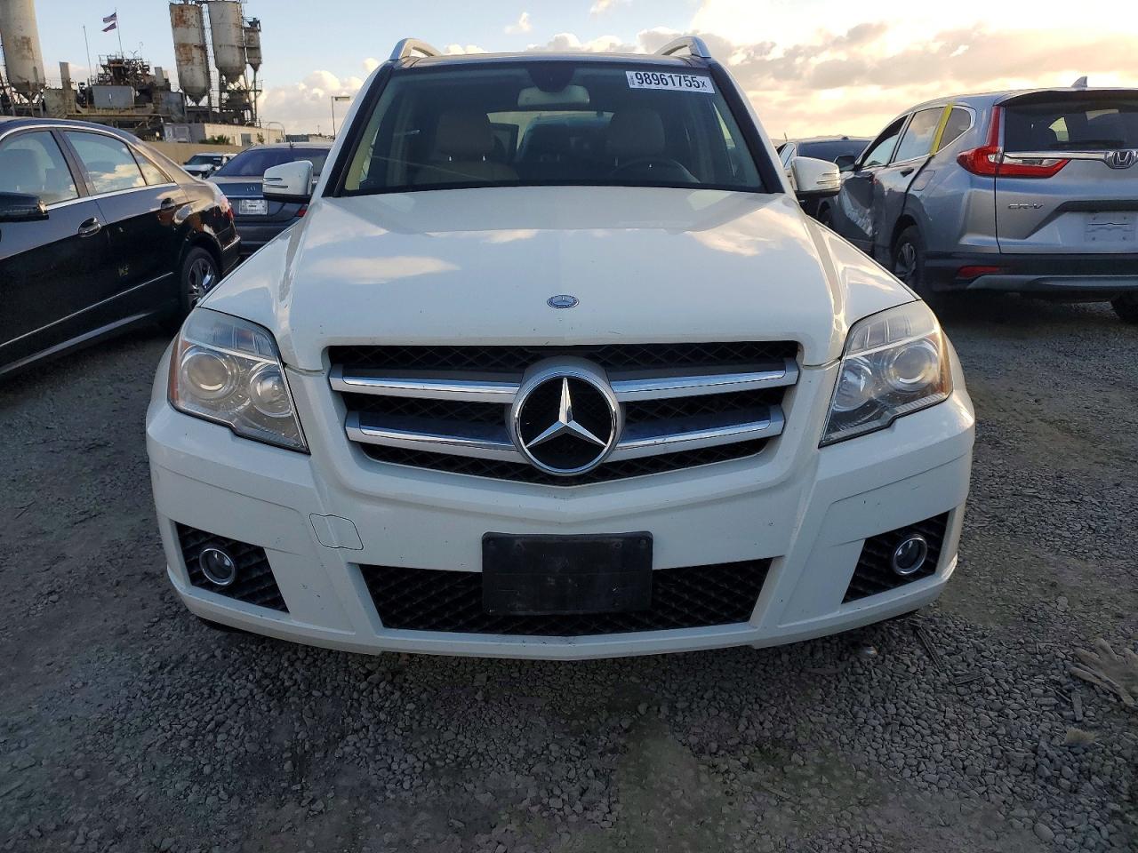 2010 MERCEDES-BENZ GLK 350 photo 9