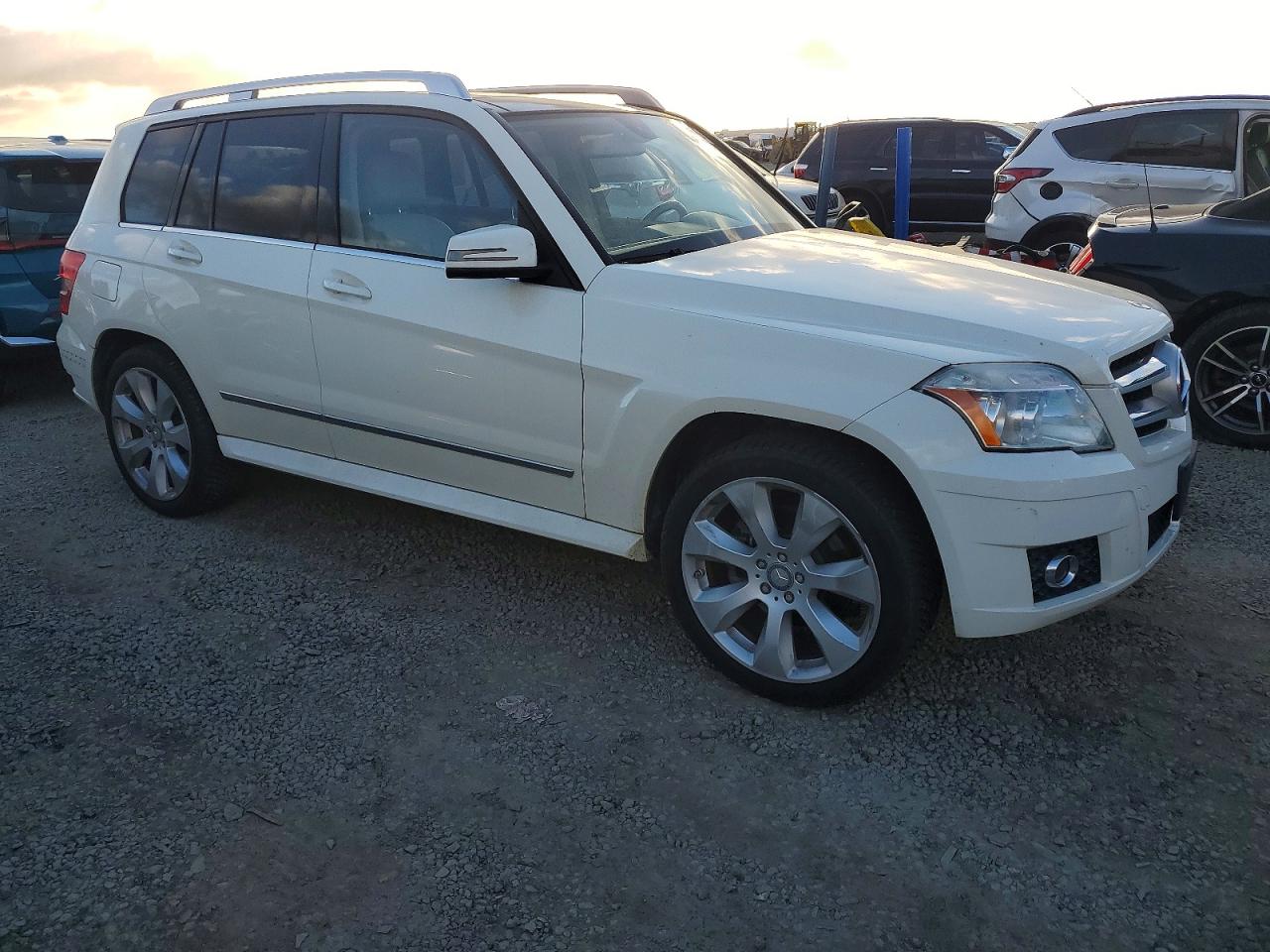 2010 MERCEDES-BENZ GLK 350 photo 7