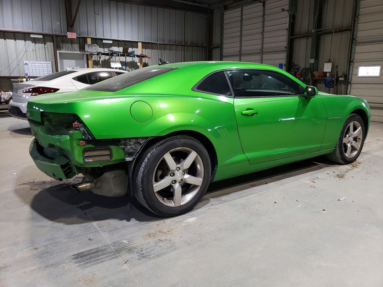 2011 CHEVROLET CAMARO LT photo 5