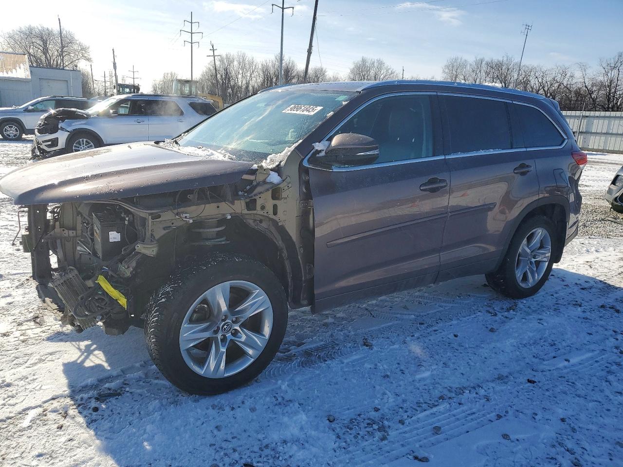 2017 TOYOTA HIGHLANDER