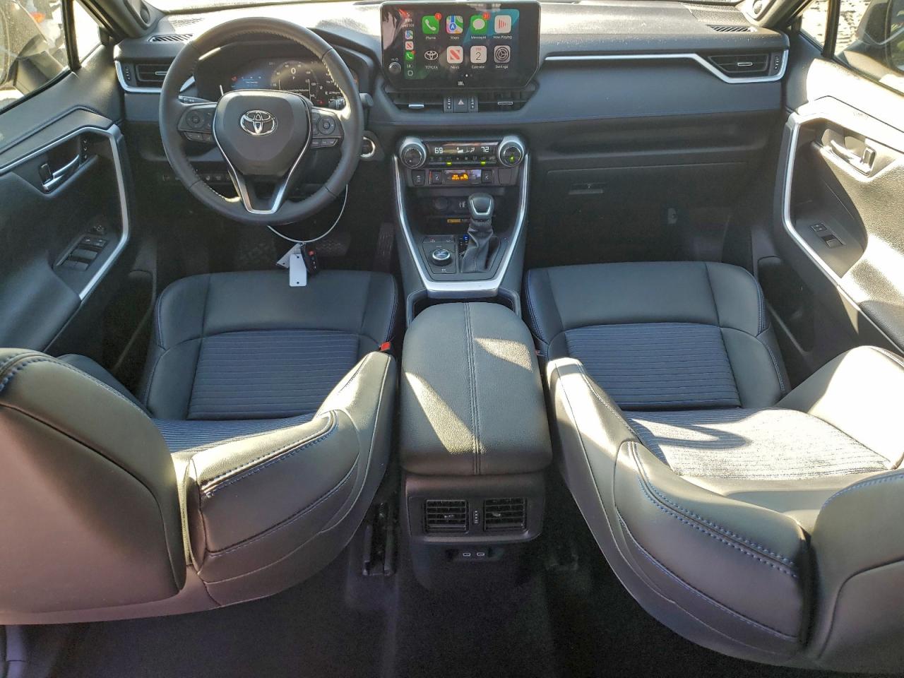 2024 TOYOTA RAV4 XSE photo 8