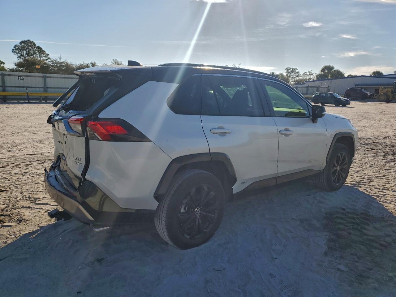 2024 TOYOTA RAV4 XSE photo 3