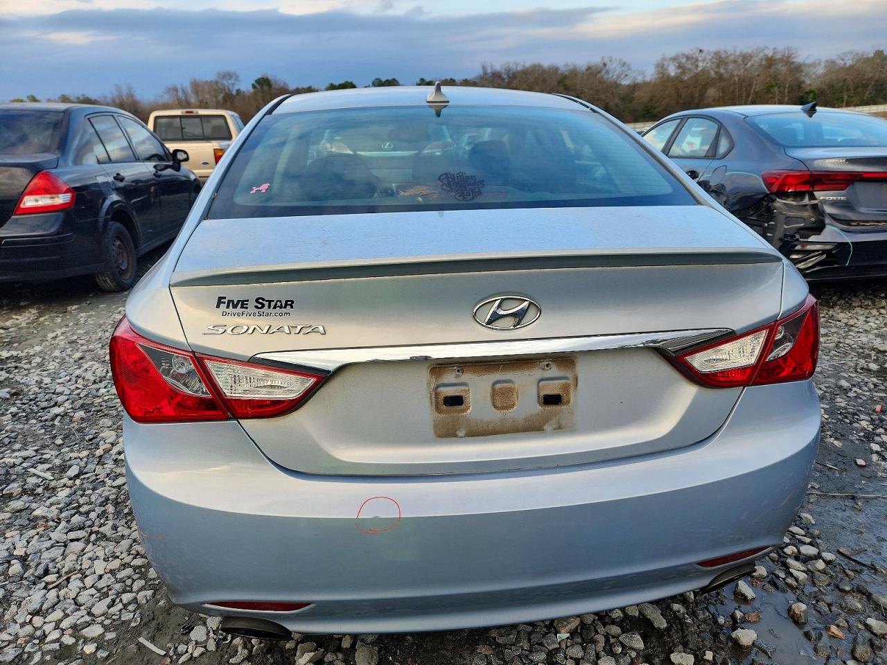 2013 HYUNDAI SONATA SE photo 16