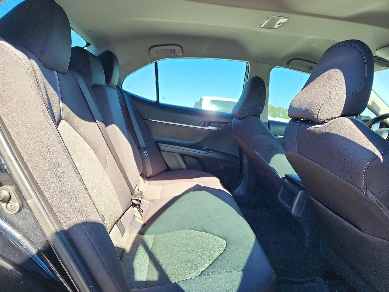 2024 TOYOTA CAMRY LE photo 19