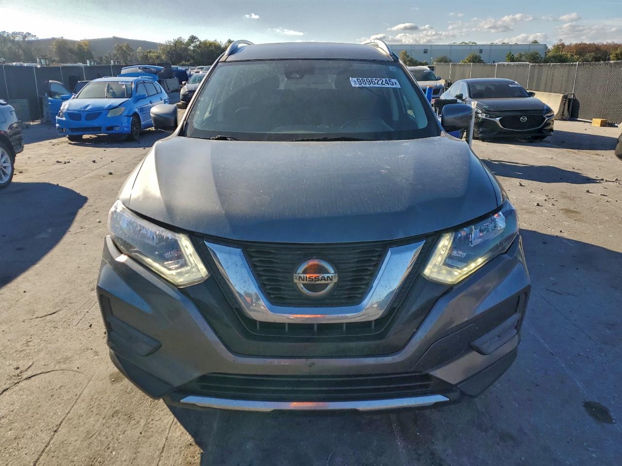 2019 NISSAN ROGUE S photo 5