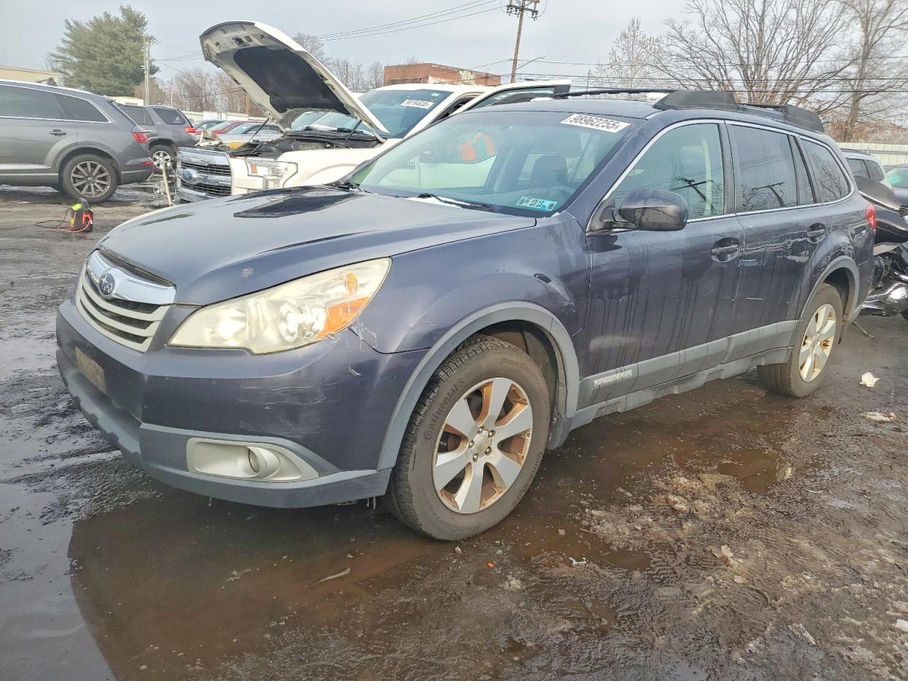 2011 SUBARU OUTBACK
