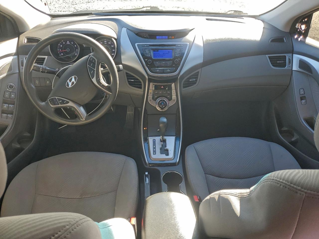 2013 HYUNDAI ELANTRA GLS photo 8