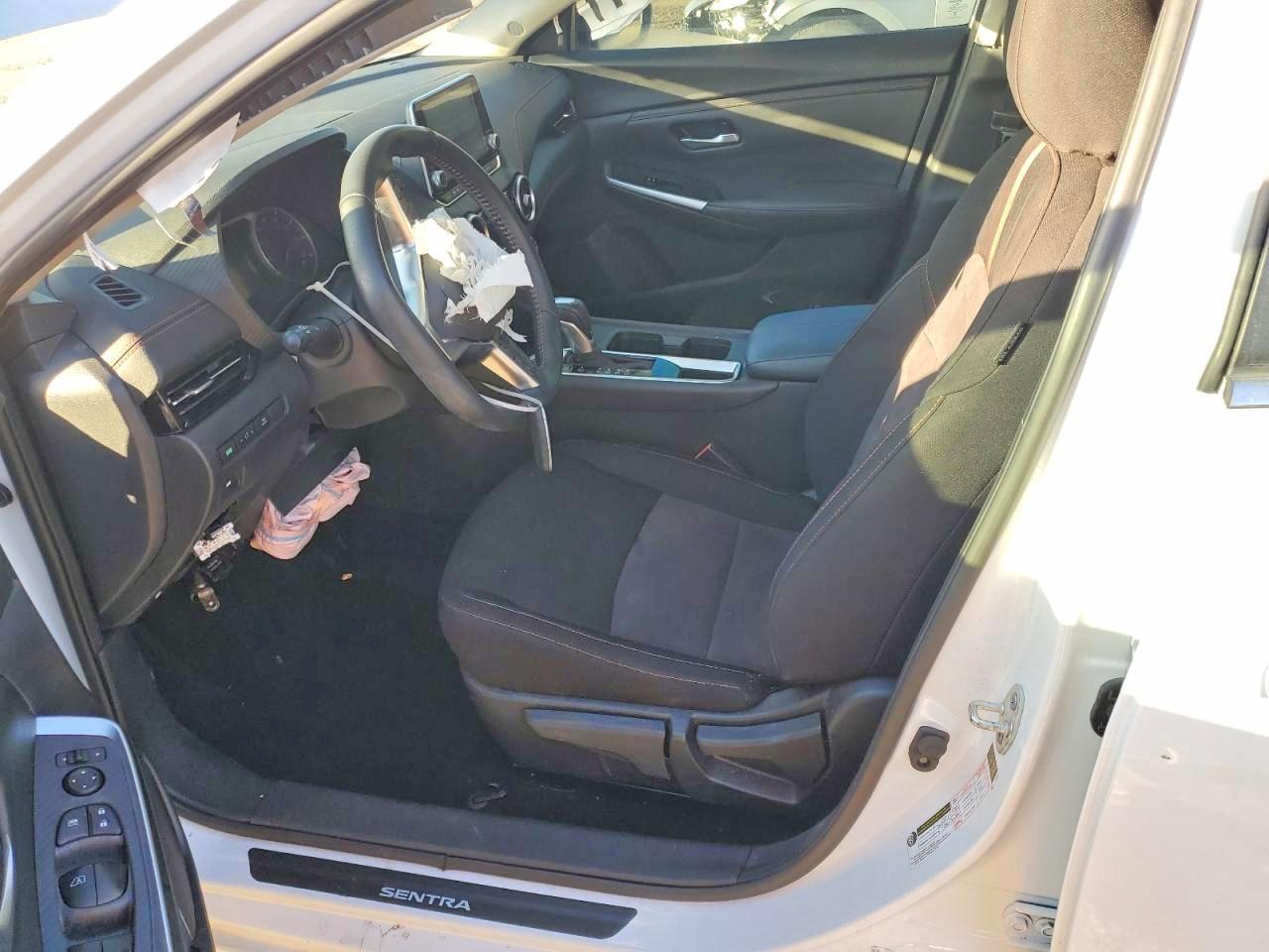 2024 NISSAN SENTRA SR photo 7