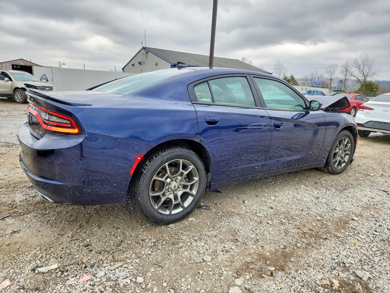 2017 DODGE CHARGER SXT photo 3