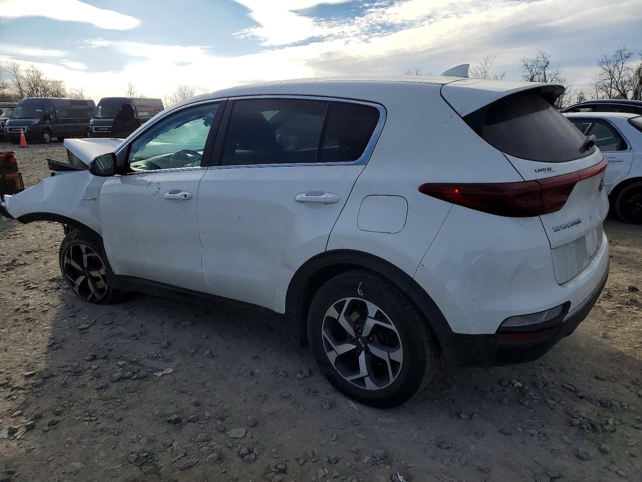 2020 KIA SPORTAGE LX photo 3
