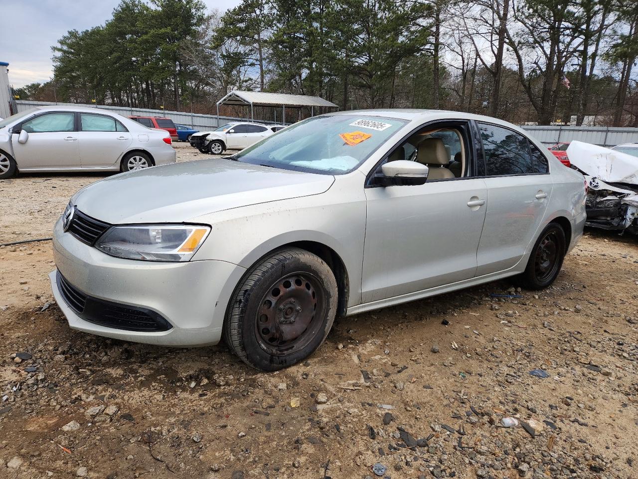2011 VOLKSWAGEN JETTA