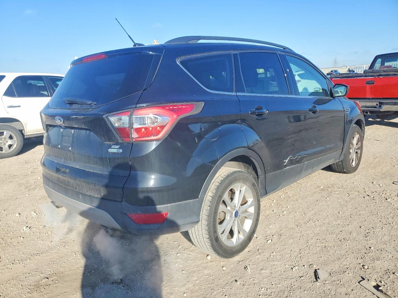 2017 FORD ESCAPE SE photo 5