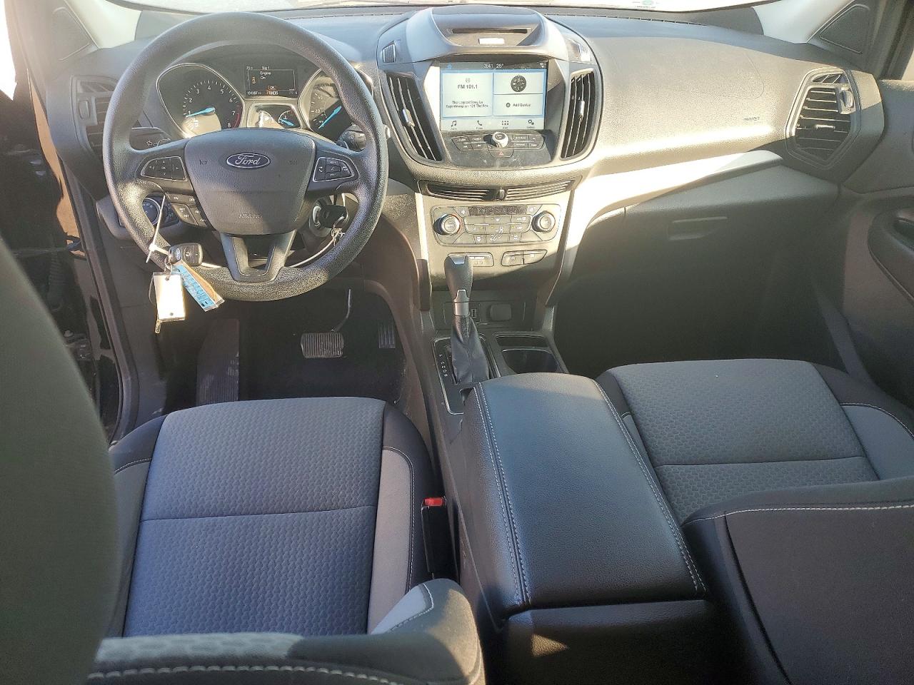 2017 FORD ESCAPE SE photo 15