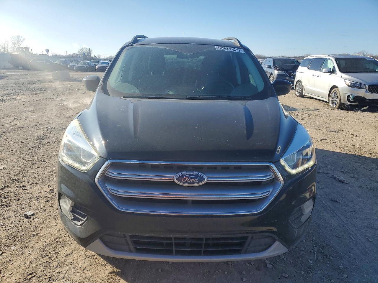 2017 FORD ESCAPE SE photo 9