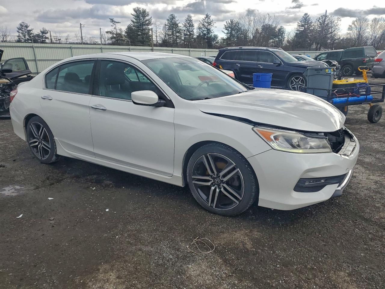 2017 HONDA ACCORD SPORT SPECIAL EDITION photo 4