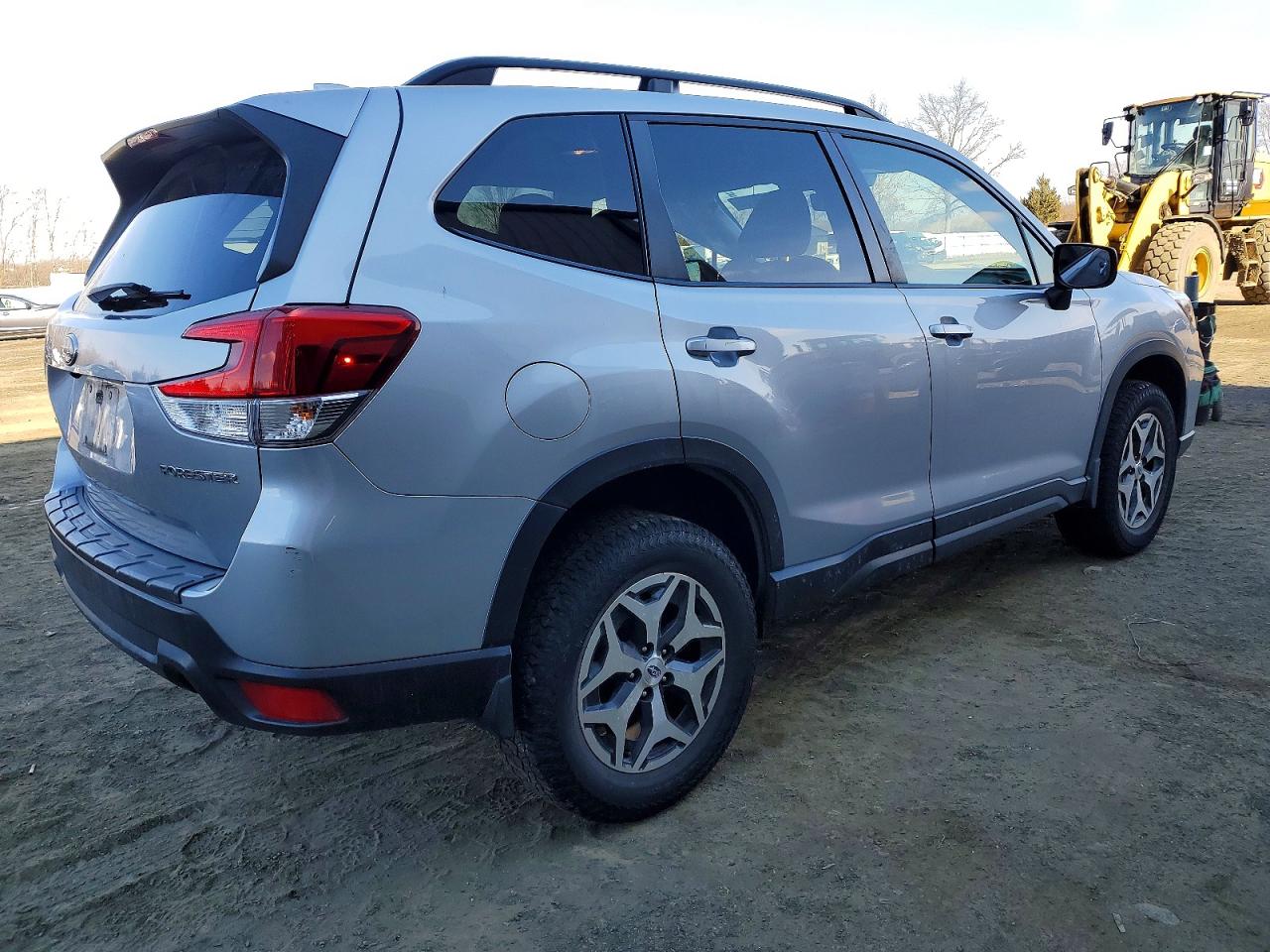 2020 SUBARU FORESTER PREMIUM photo 3