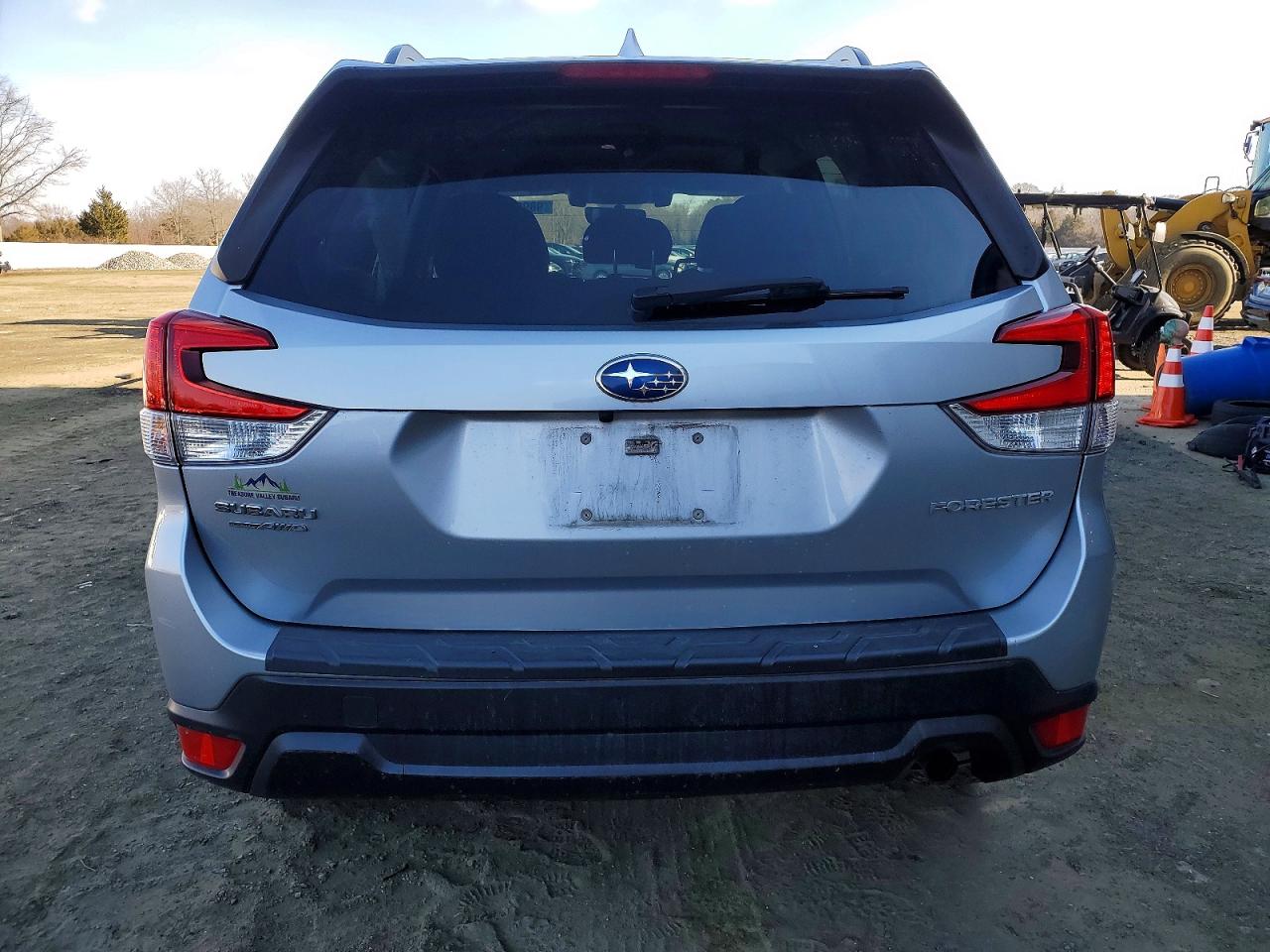 2020 SUBARU FORESTER PREMIUM photo 6