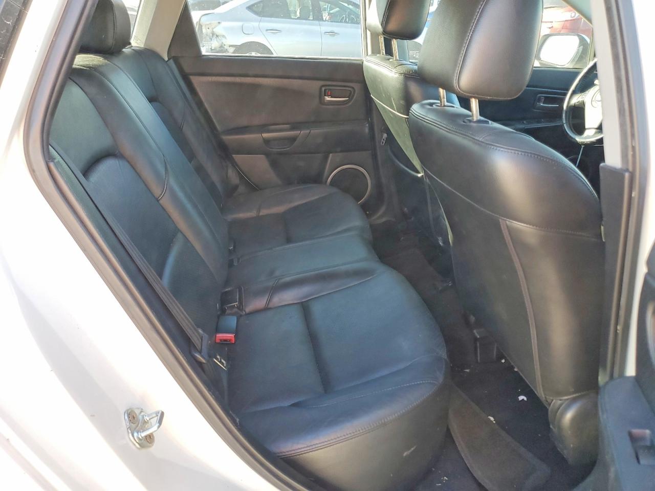 2005 MAZDA 3 HATCHBACK photo 10