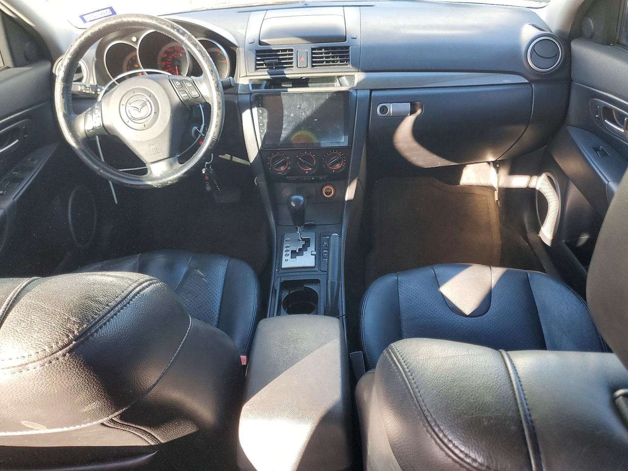 2005 MAZDA 3 HATCHBACK photo 8