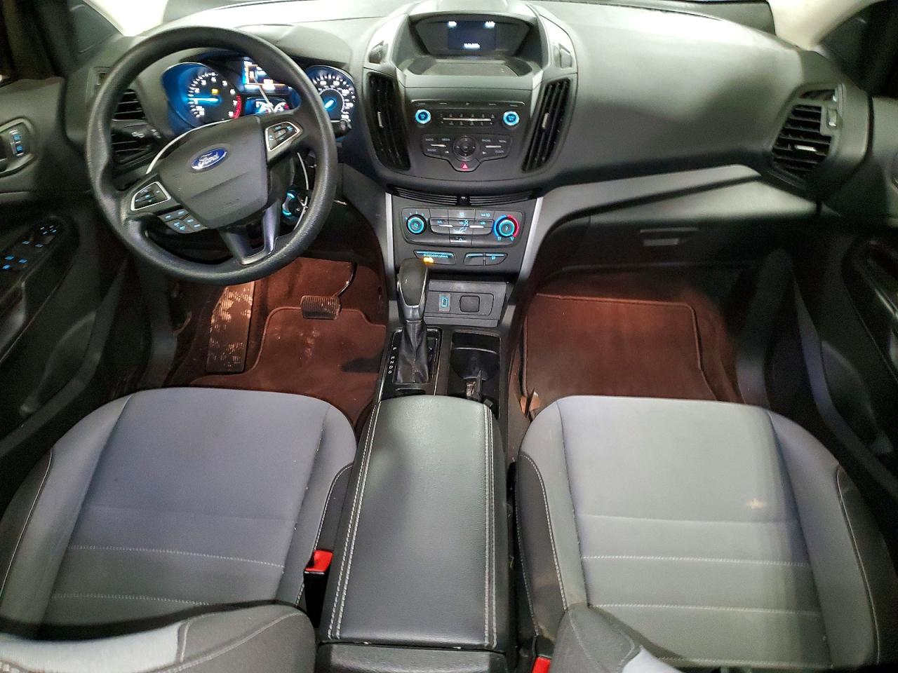 2019 FORD ESCAPE S photo 8