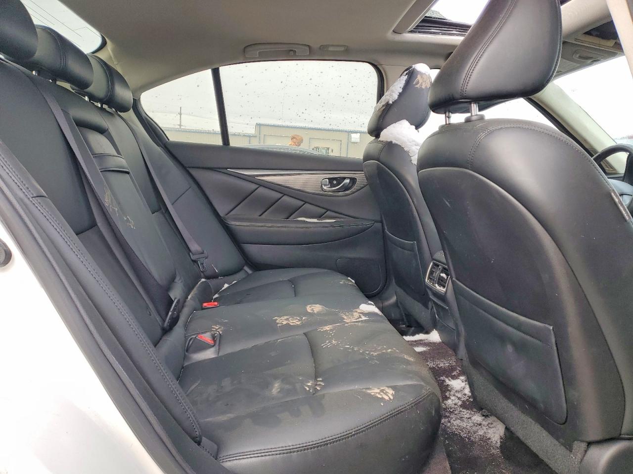2015 INFINITI Q50 BASE photo 10