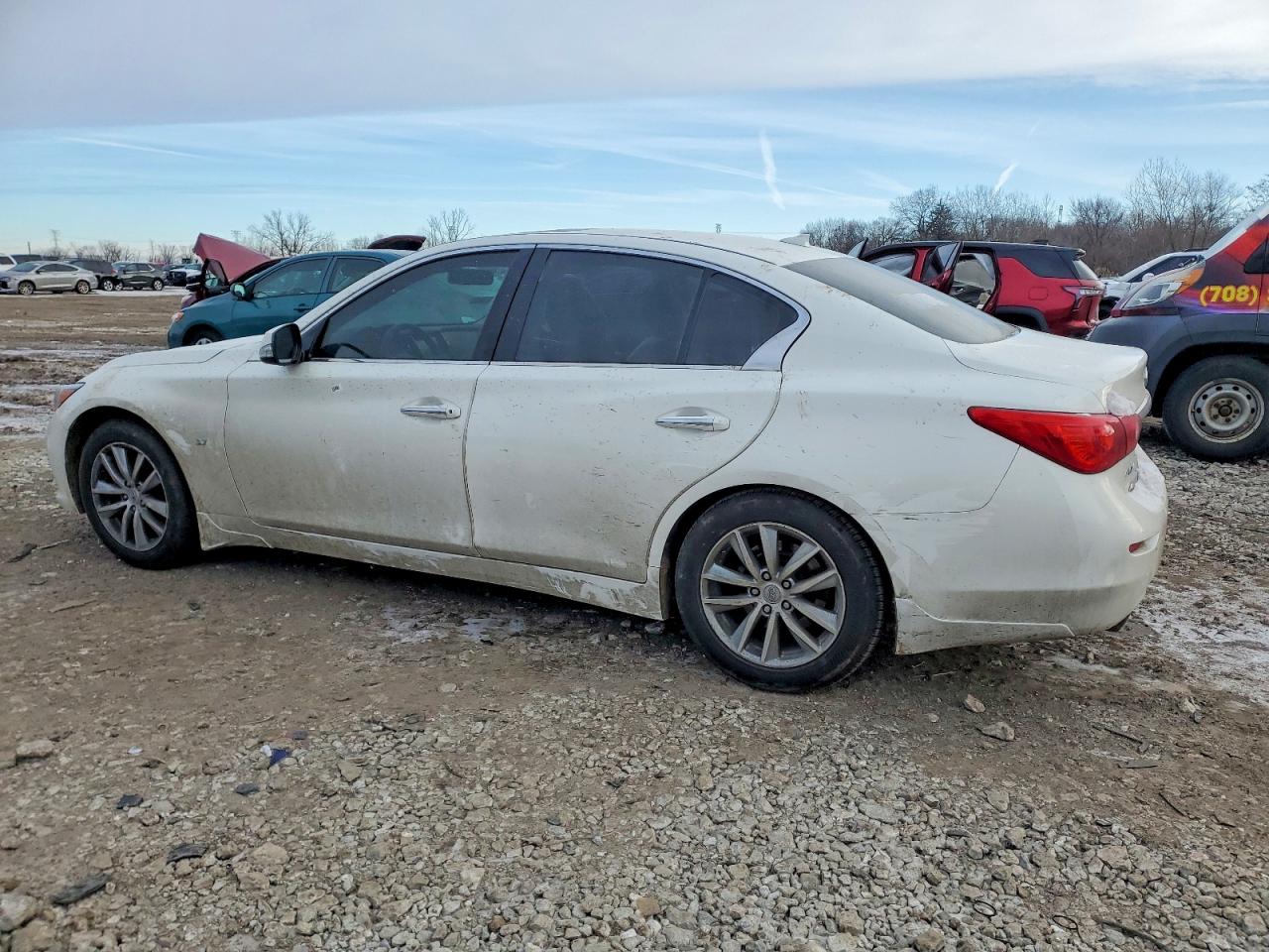 2015 INFINITI Q50 BASE photo 2