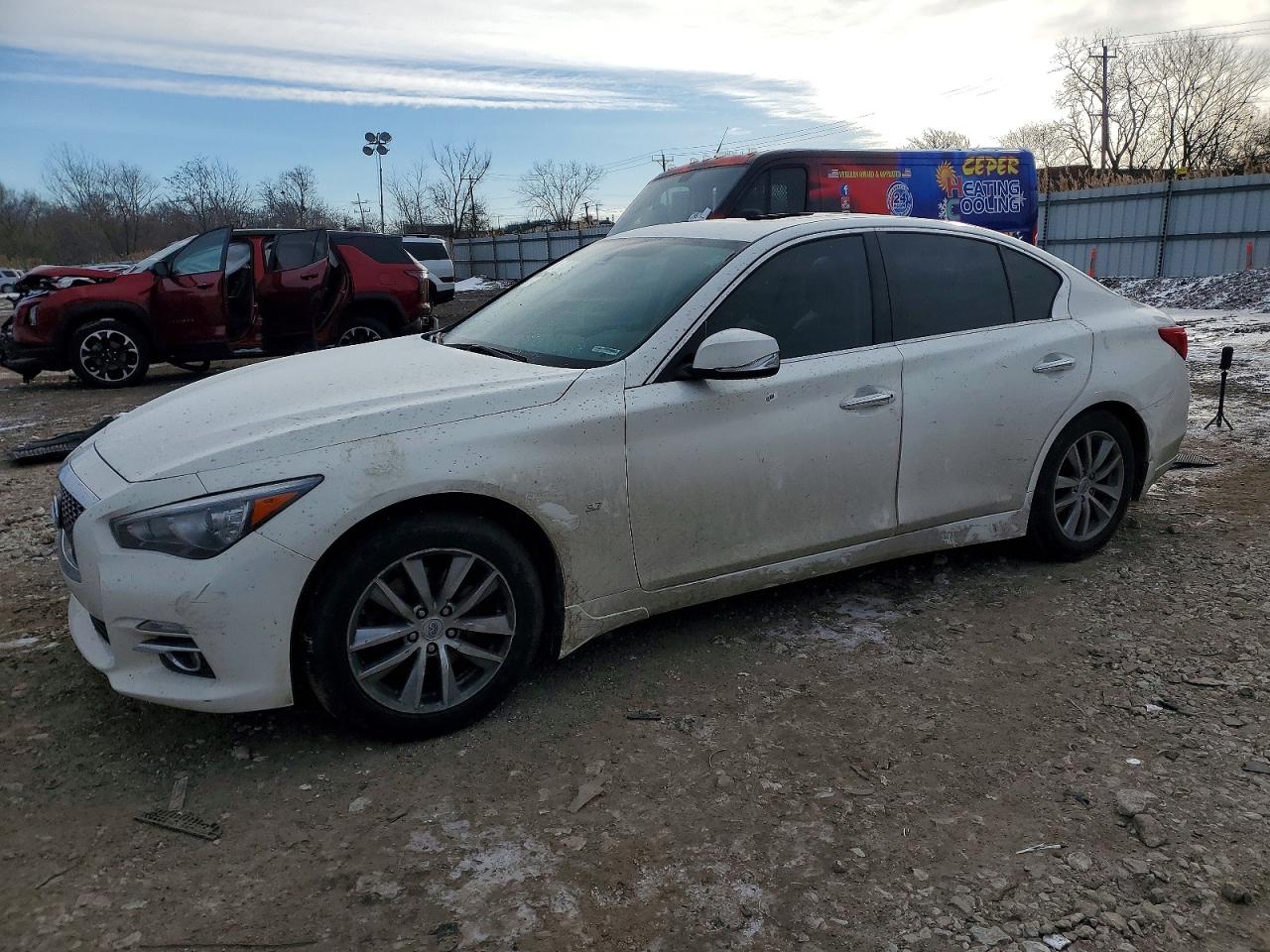 2015 INFINITI Q50