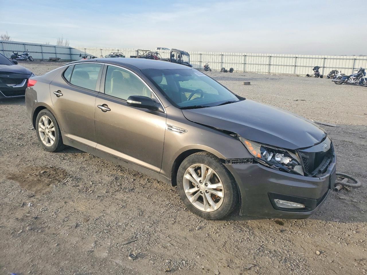 2012 KIA OPTIMA LX photo 4