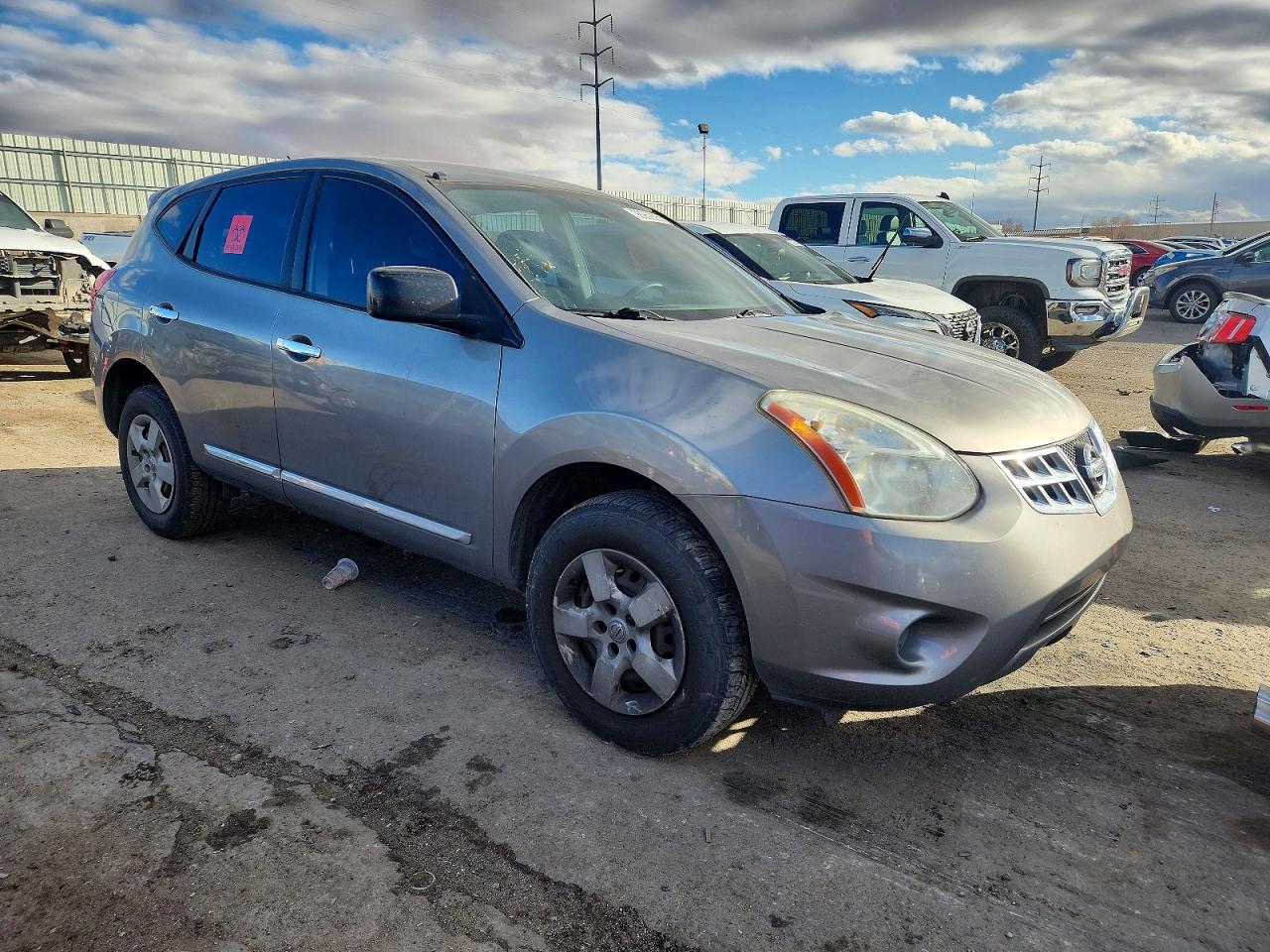2013 NISSAN ROGUE S photo 4