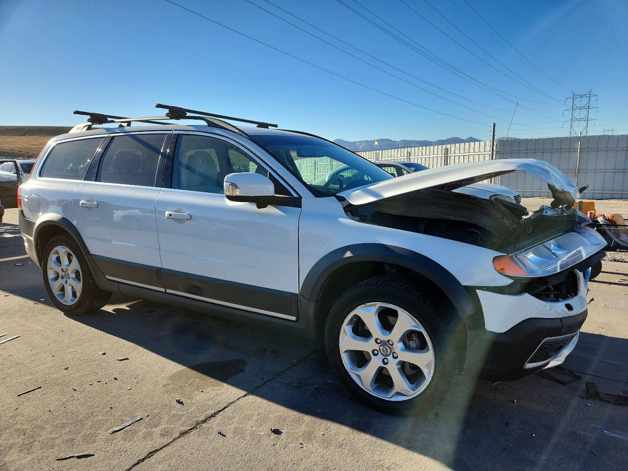 2011 VOLVO XC70 T6 photo 4