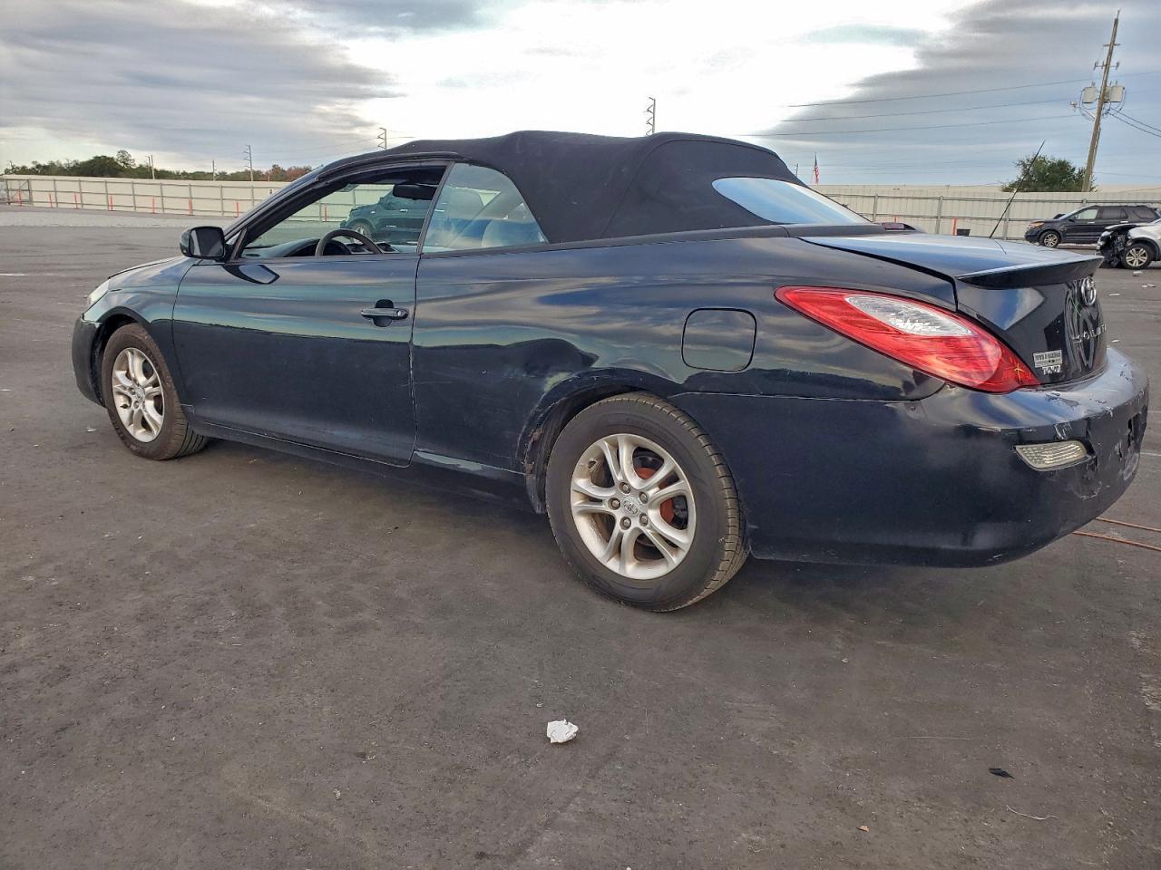 2007 TOYOTA CAMRY SOLARA SE photo 3