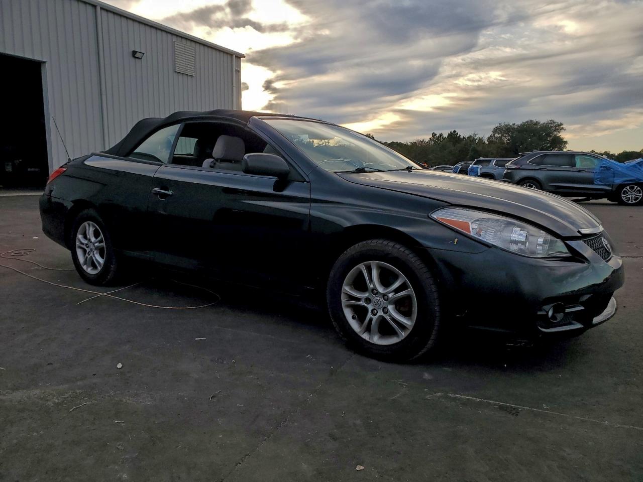 2007 TOYOTA CAMRY SOLARA SE photo 7