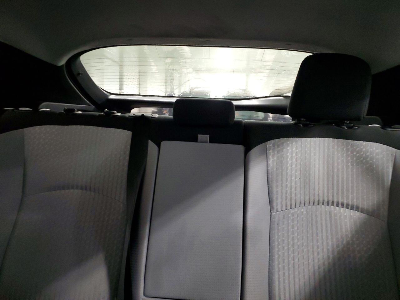 2016 TOYOTA PRIUS photo 10