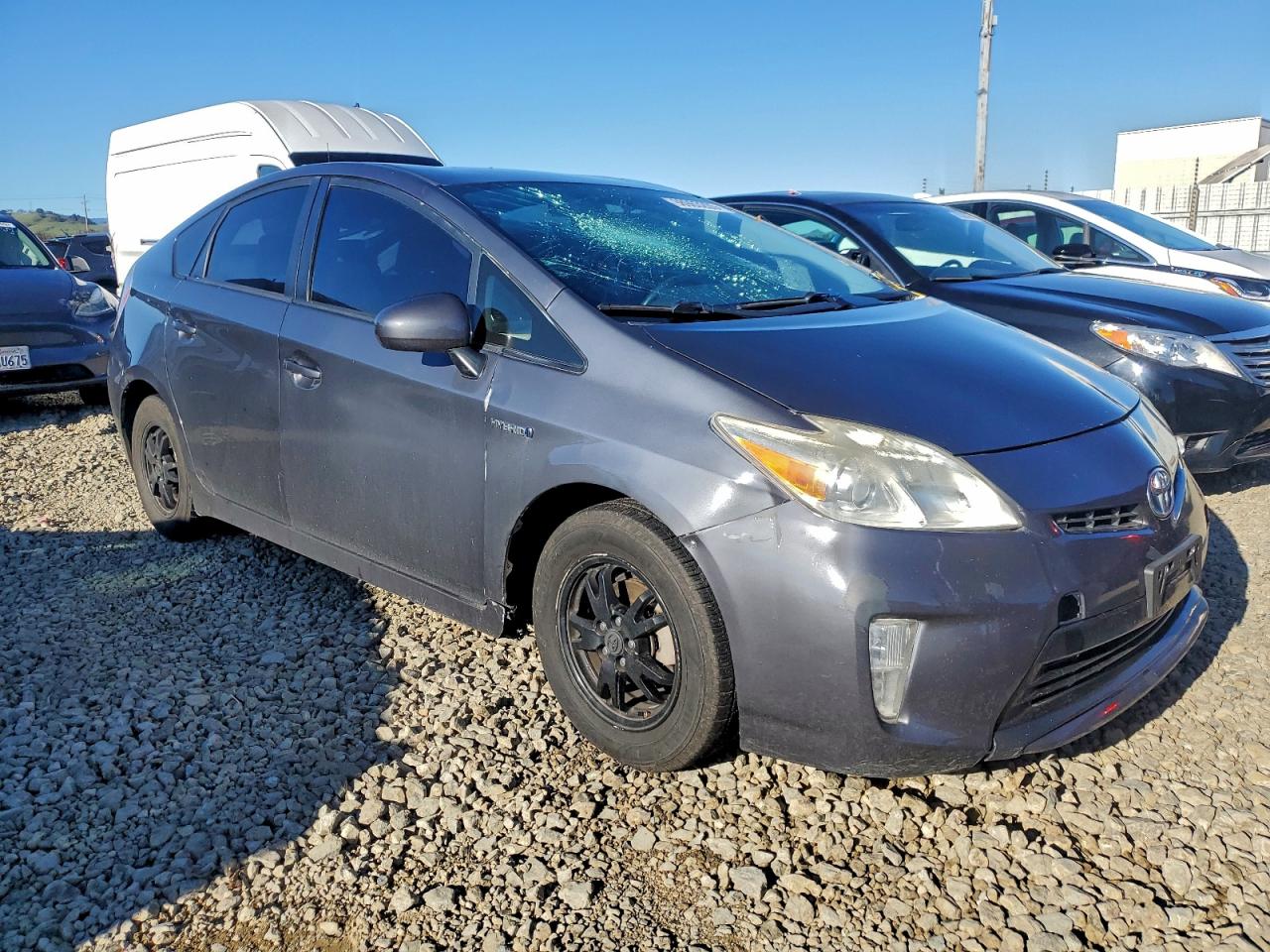 2014 TOYOTA PRIUS photo 4