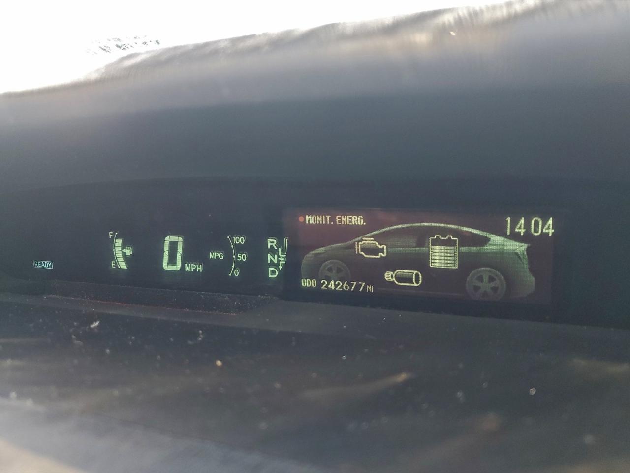 2014 TOYOTA PRIUS photo 9