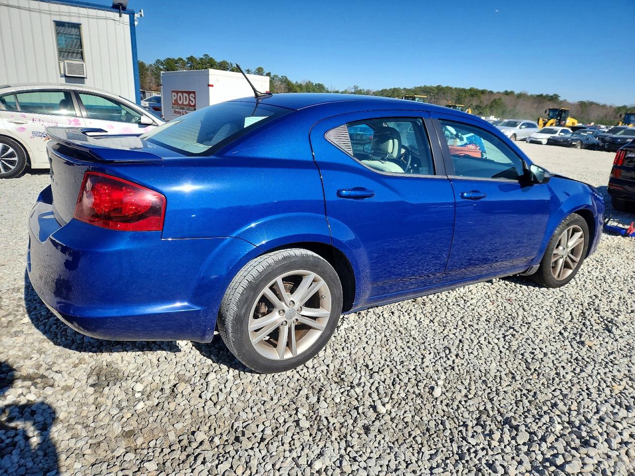2012 DODGE AVENGER SE photo 5