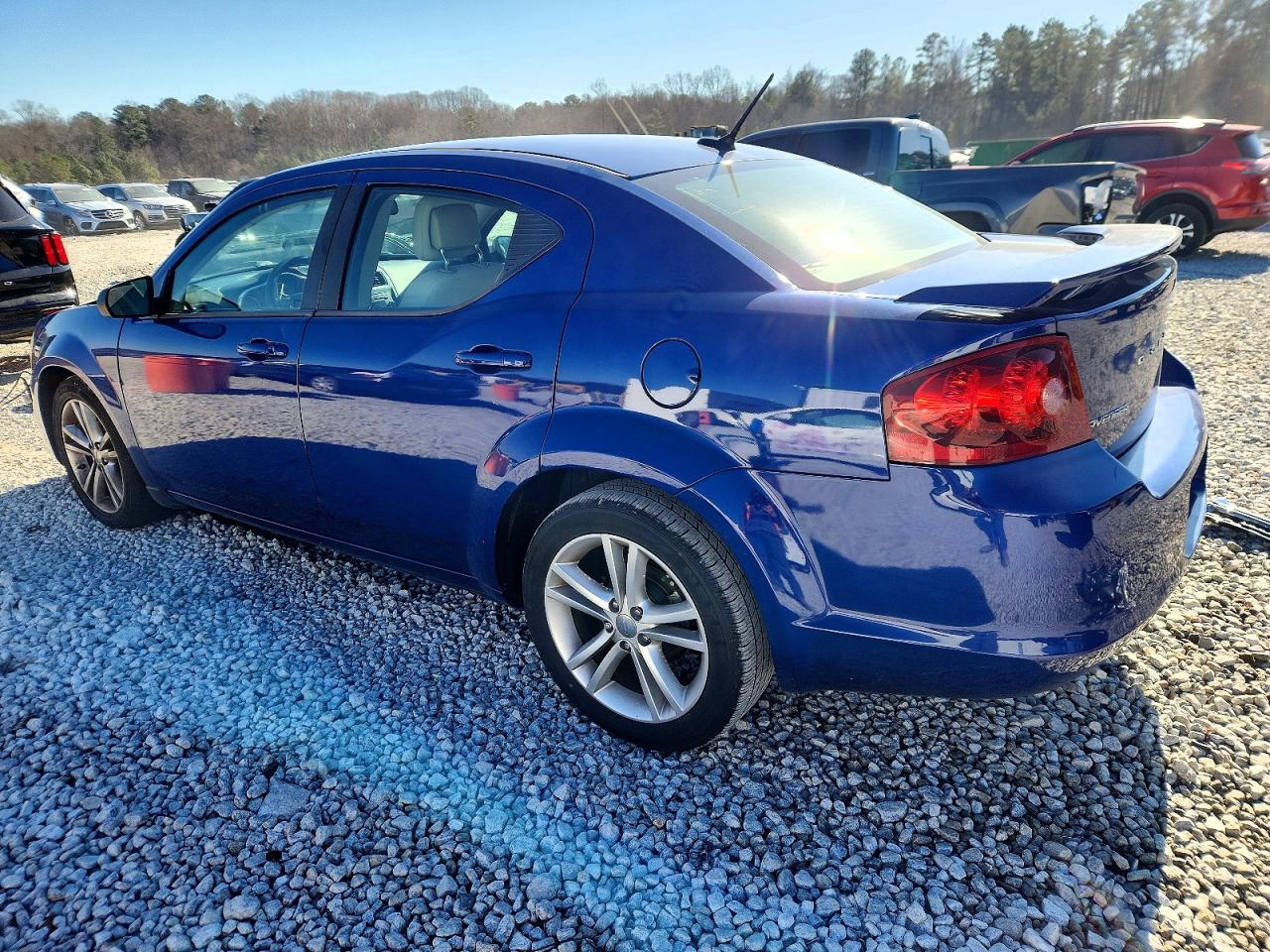 2012 DODGE AVENGER SE photo 3